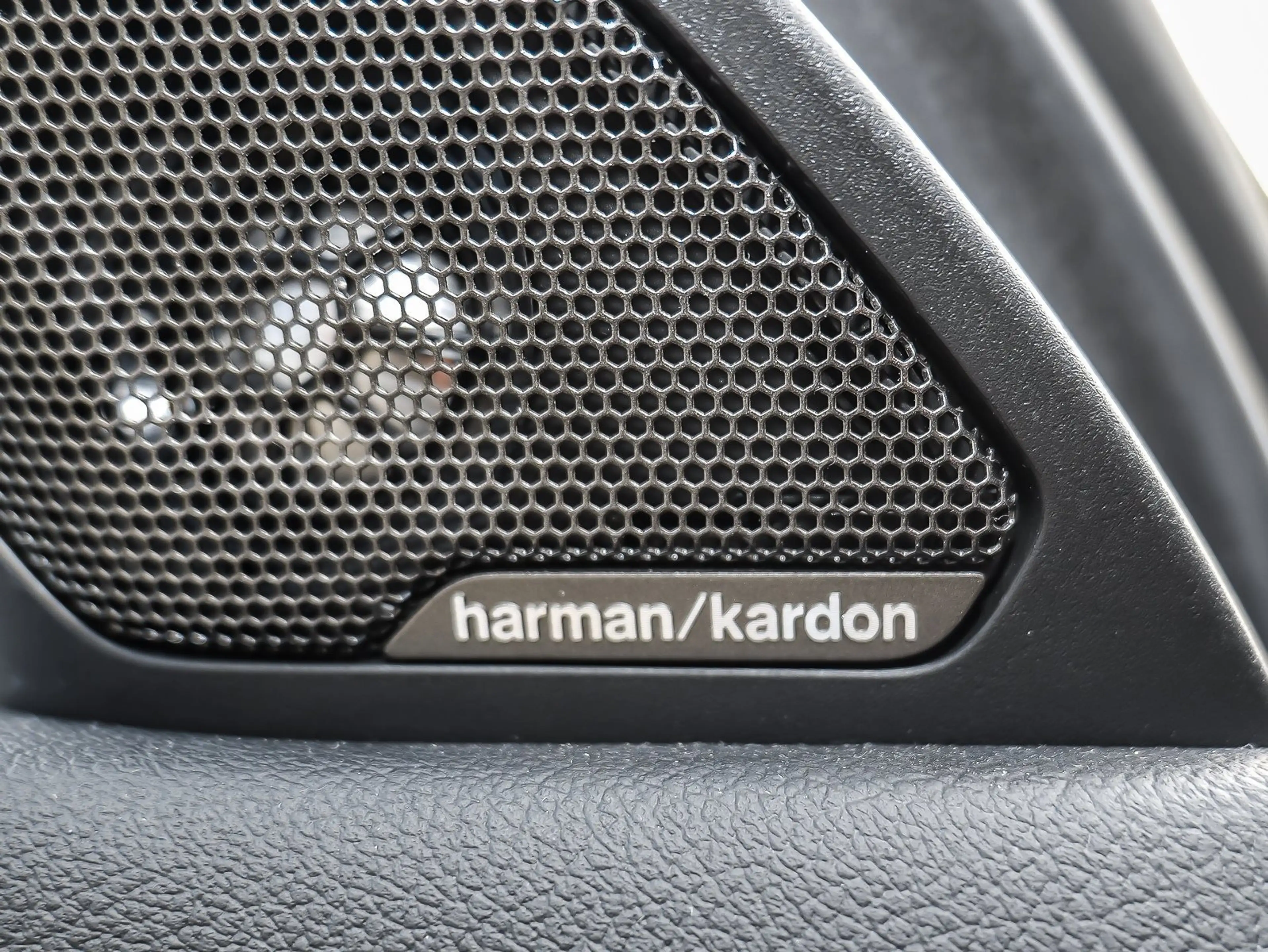 BMW 135 M135i xDrive M Sport Pro Navi+LED+Alarm+RFK+ACC+H/ — photo 13