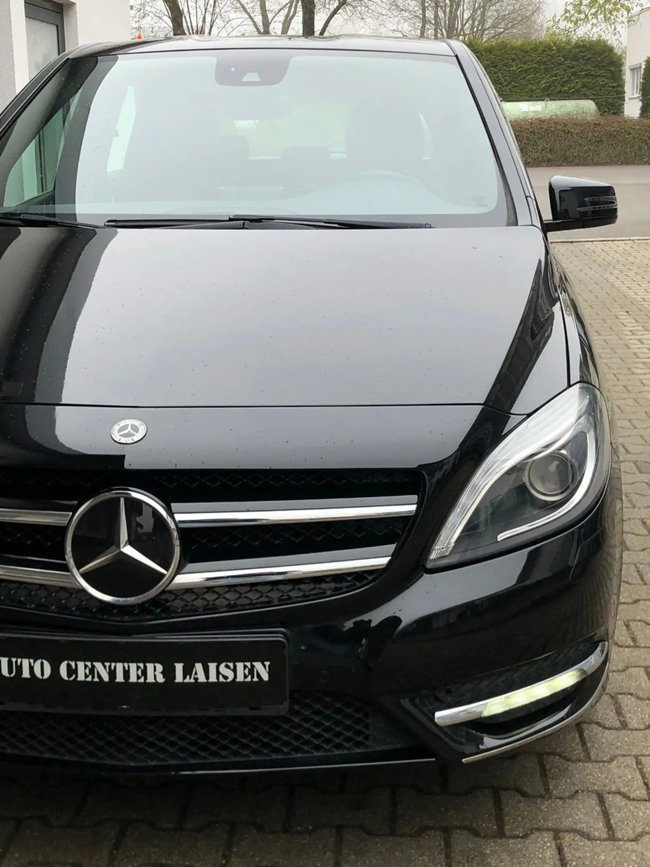 Mercedes-Benz B 220 d Leder Navi BiXenon Kamera SHZ AHK PDC — photo 12