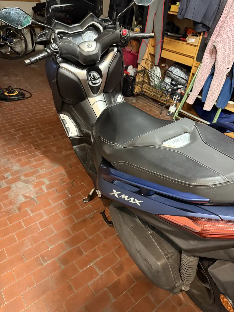 Yamaha X-Max 300 Azul - 2