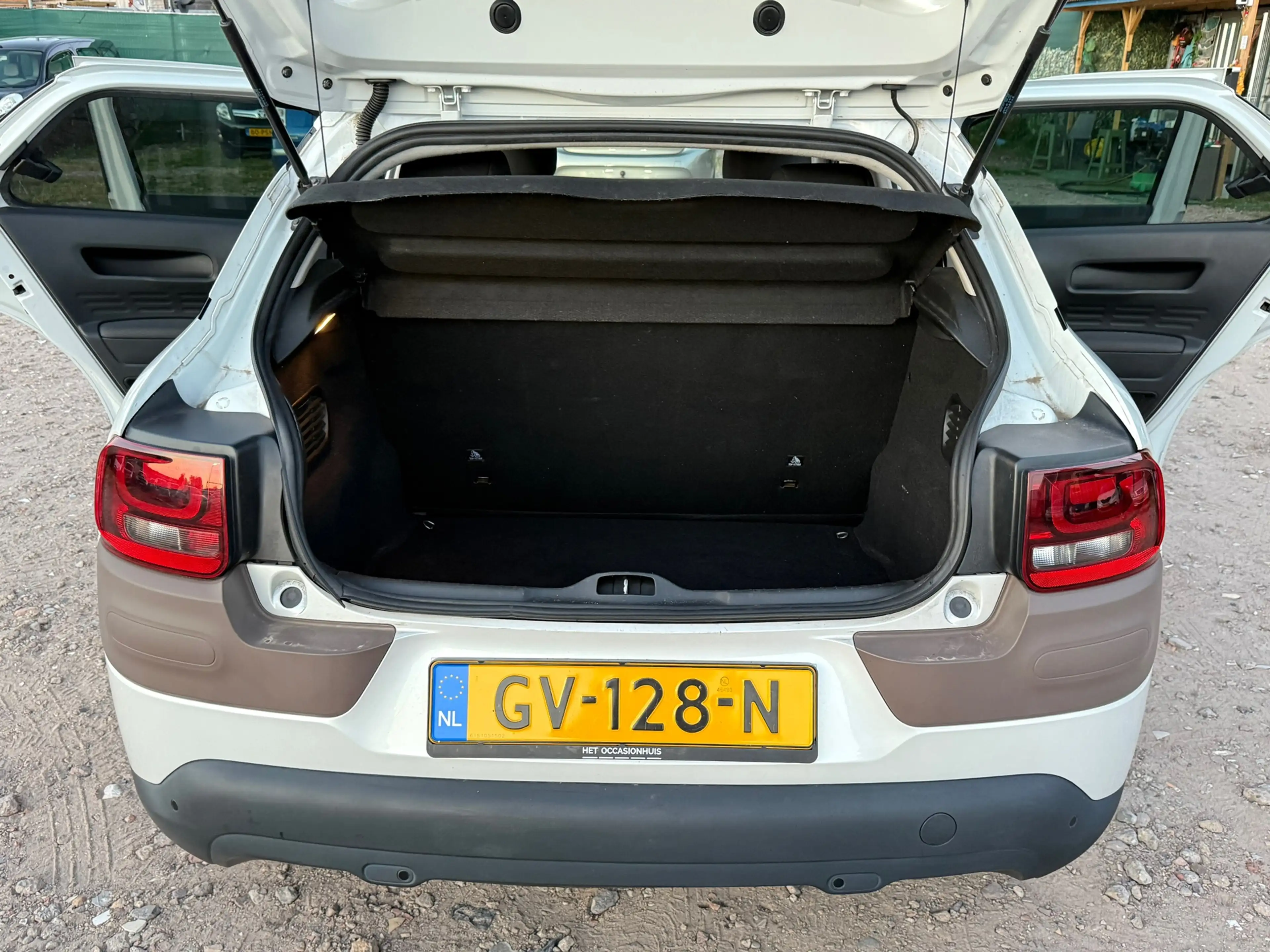 Citroen C4 Cactus 1.2 e-VTi Shine/ AUTOMAAT/ PARELMOERWIT — photo 21