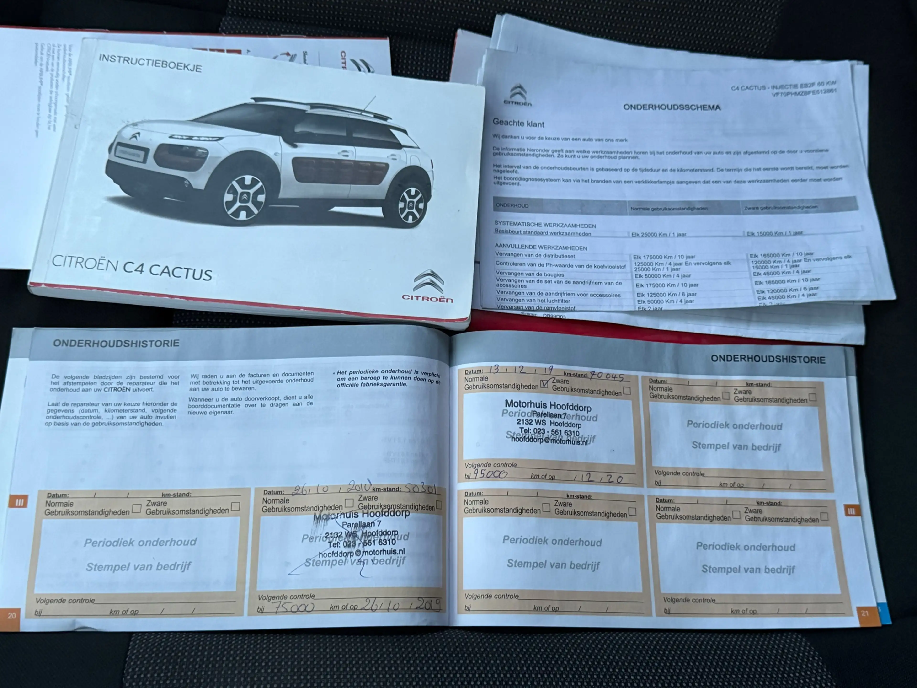 Citroen C4 Cactus 1.2 e-VTi Shine/ AUTOMAAT/ PARELMOERWIT — photo 42