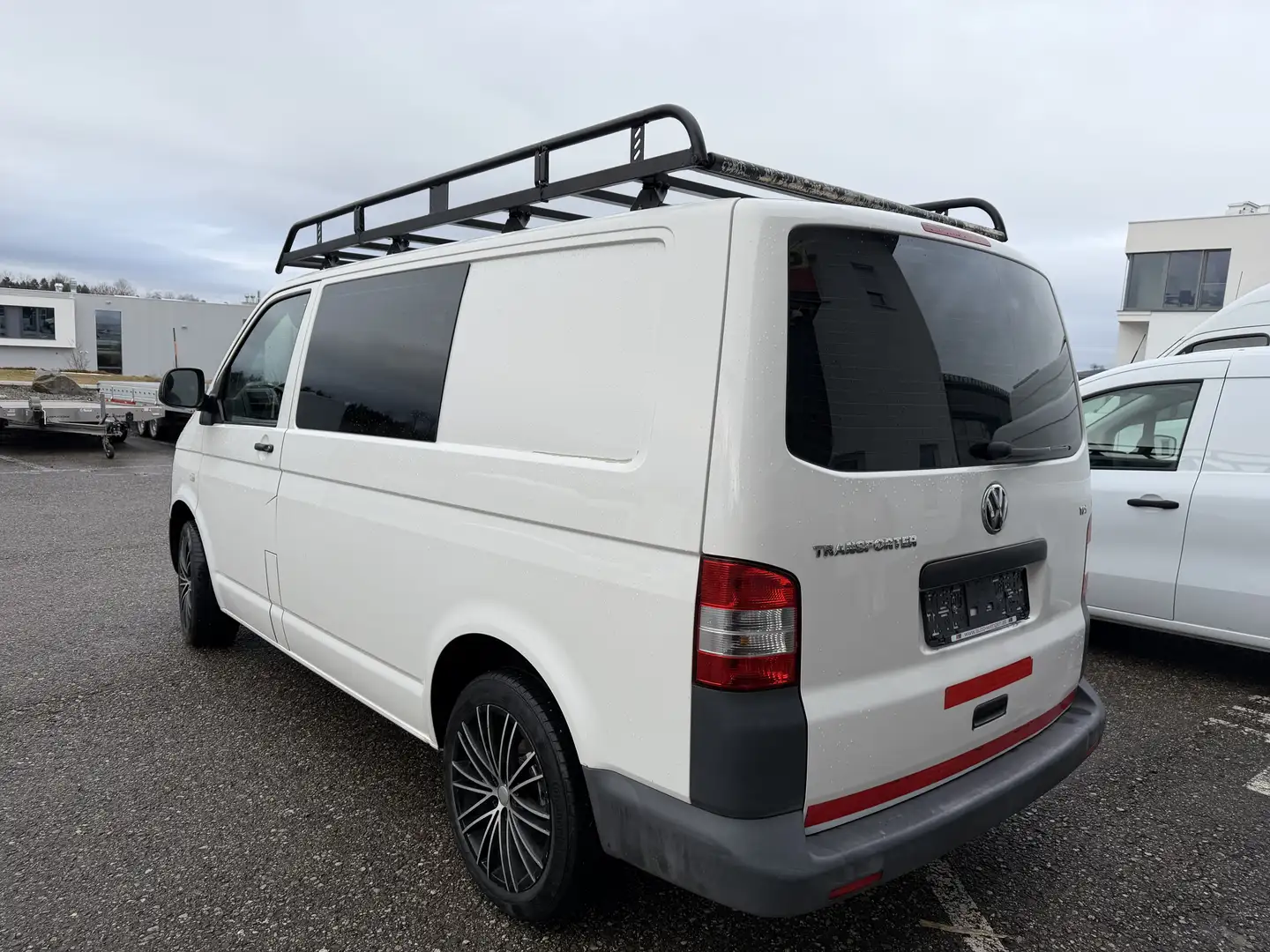 Volkswagen T5 Kombi HD-Kombi LR 2,0 TDI D-PF - 2