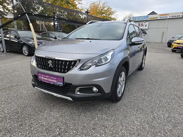 Peugeot 2008 1.5 BlueHDi 100 Allure (EURO 6d-TEMP) *AHK*NAVI*