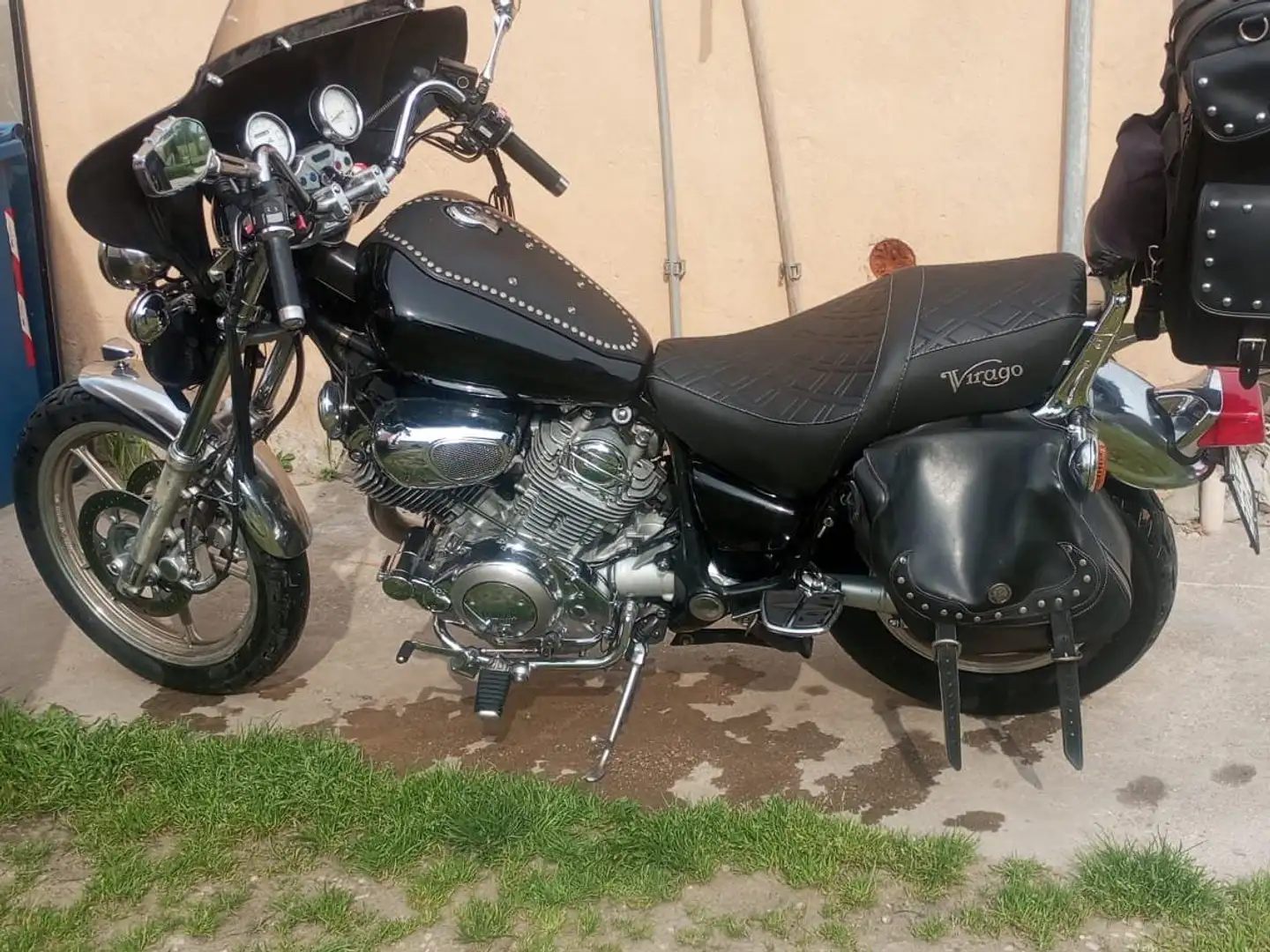 Yamaha XV 1100 Virago Czarny - 1