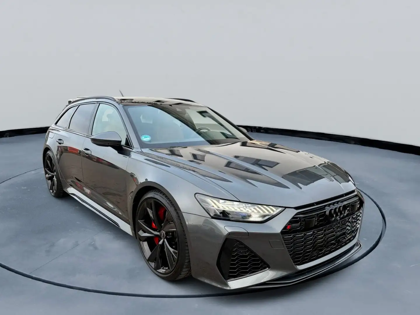 Audi RS6 Avant 4.0 TFSI quattro *LASER*HEADUP* Grijs - 1