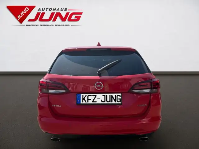 Opel Astra view 7