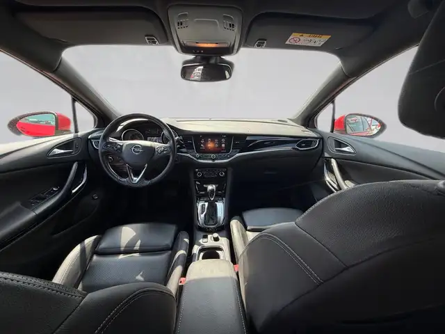 Opel Astra view 12