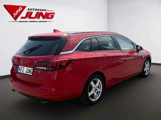 Opel Astra view 8