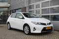 Toyota Auris 1.8 Hybrid Aspiration / Navigatie / Camera / N.A.P bijela - thumbnail 6