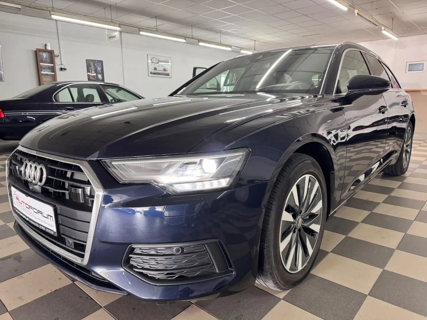 Audi A6 Avant 40 TDI *Ahk-Acc-Standheiz-VirtualCoc* Bleu - 2