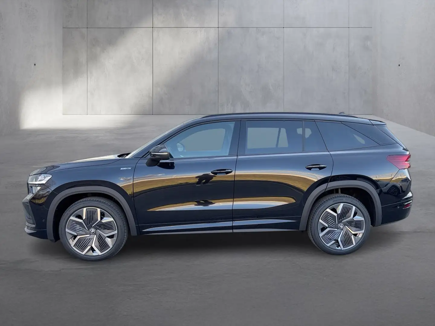 Skoda Kodiaq 4x4 Sportline TDI DSG Schwarz - 2