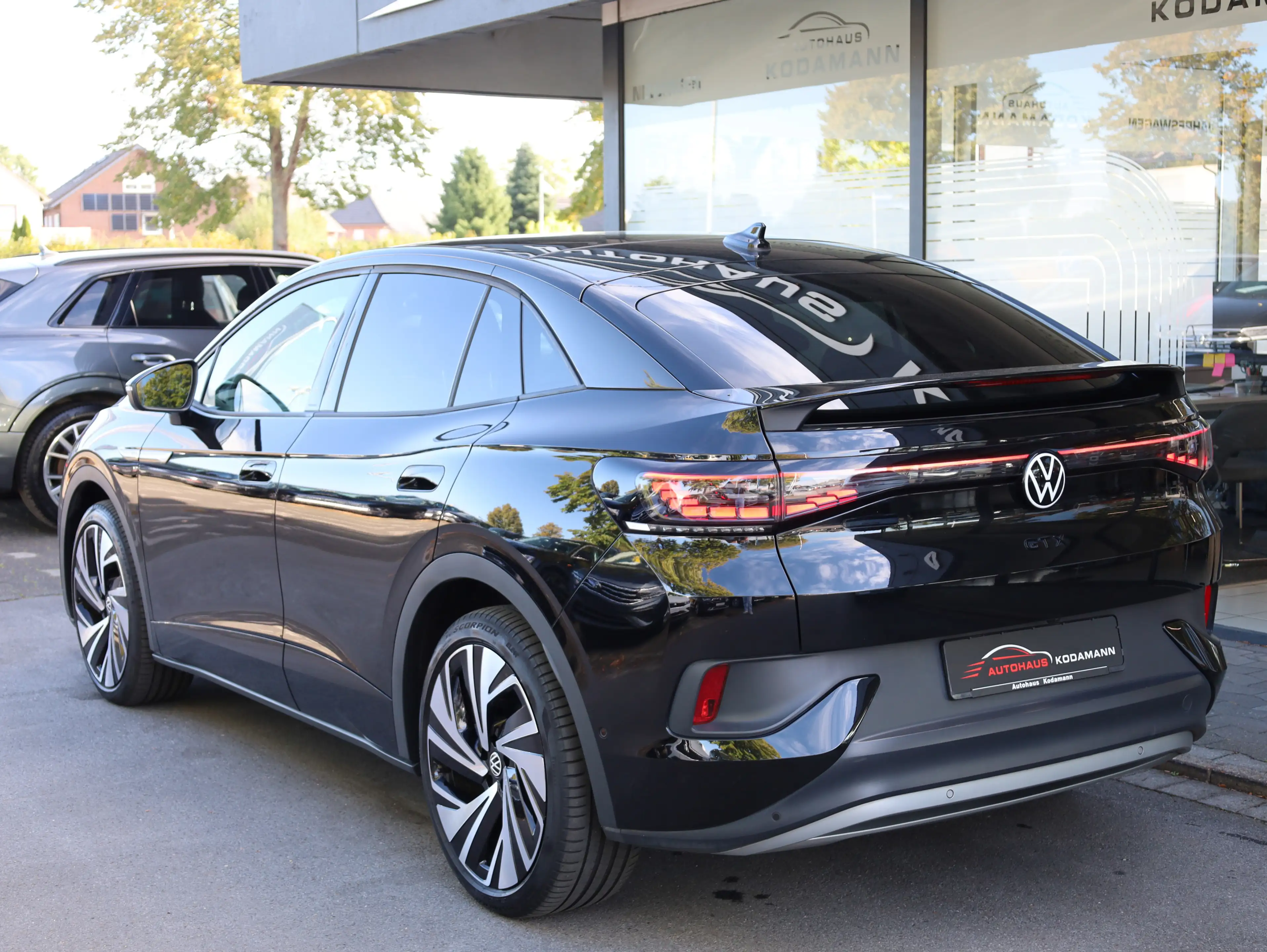 Volkswagen ID.5 GTX 4Motion*AHK*360°CAM*Wärmepumpe*21Alu* — photo 7
