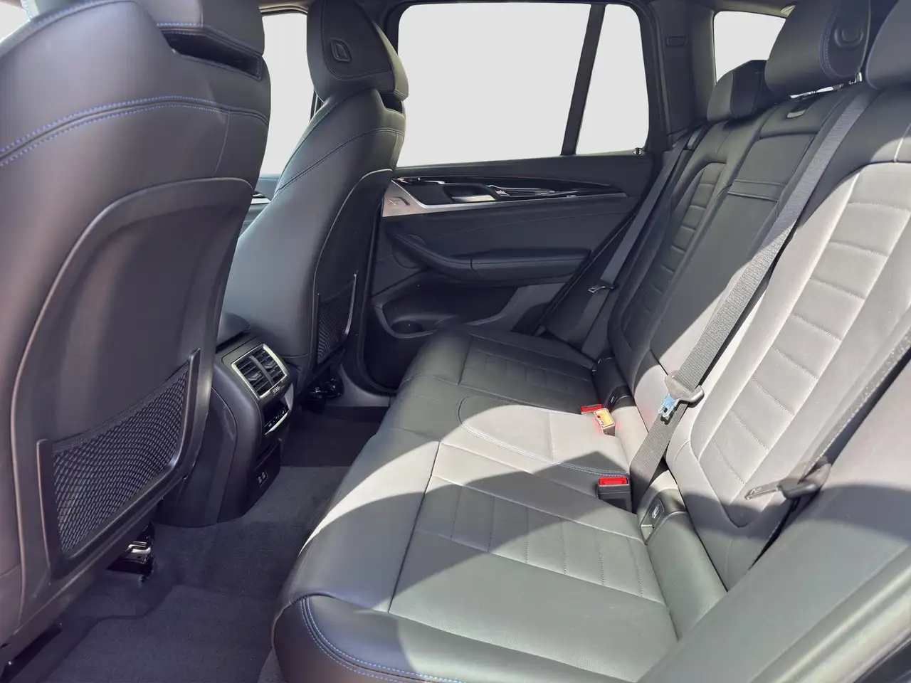 BMW iX3 Impressive*PANO*H&K*360°*CARPLAY*ACC*HUD*1HD, миниатюра 25
