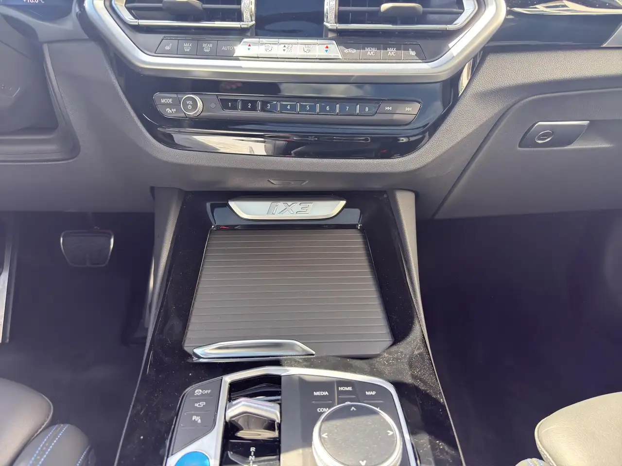 BMW iX3 Impressive*PANO*H&K*360°*CARPLAY*ACC*HUD*1HD, миниатюра 23