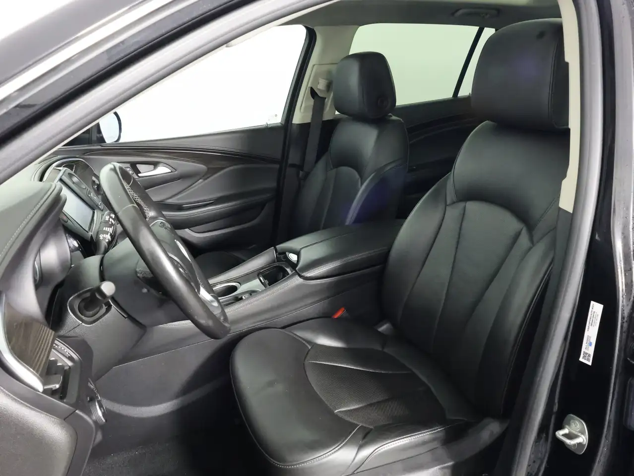 Buick Envision снимка Buick Envision