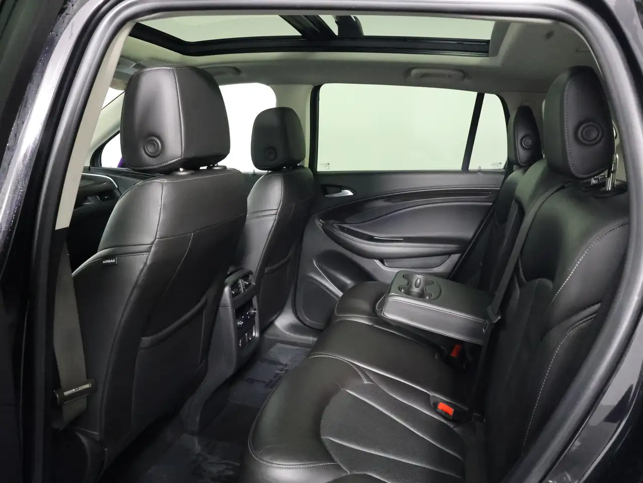 Buick Envision снимка Buick Envision