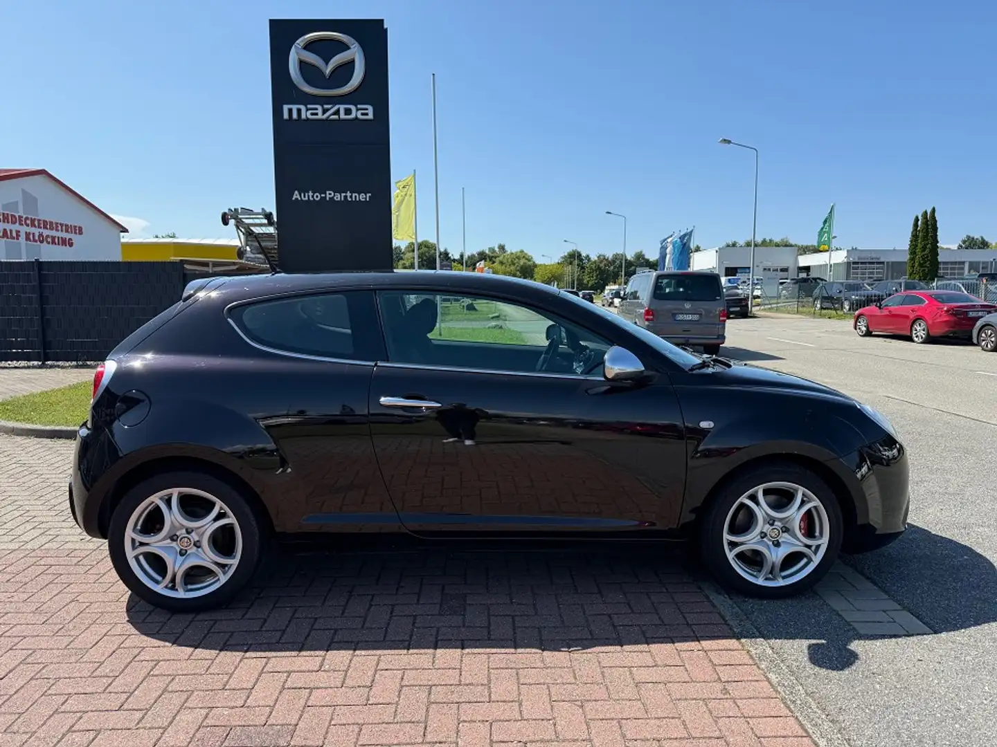 Alfa Romeo MiTo Turismo Чорний - 2