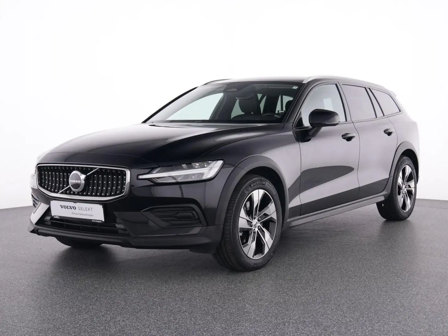 Volvo V60 Cross Country Plus B4 AWD +H&K+DAW+FAP+ Schwarz - 2