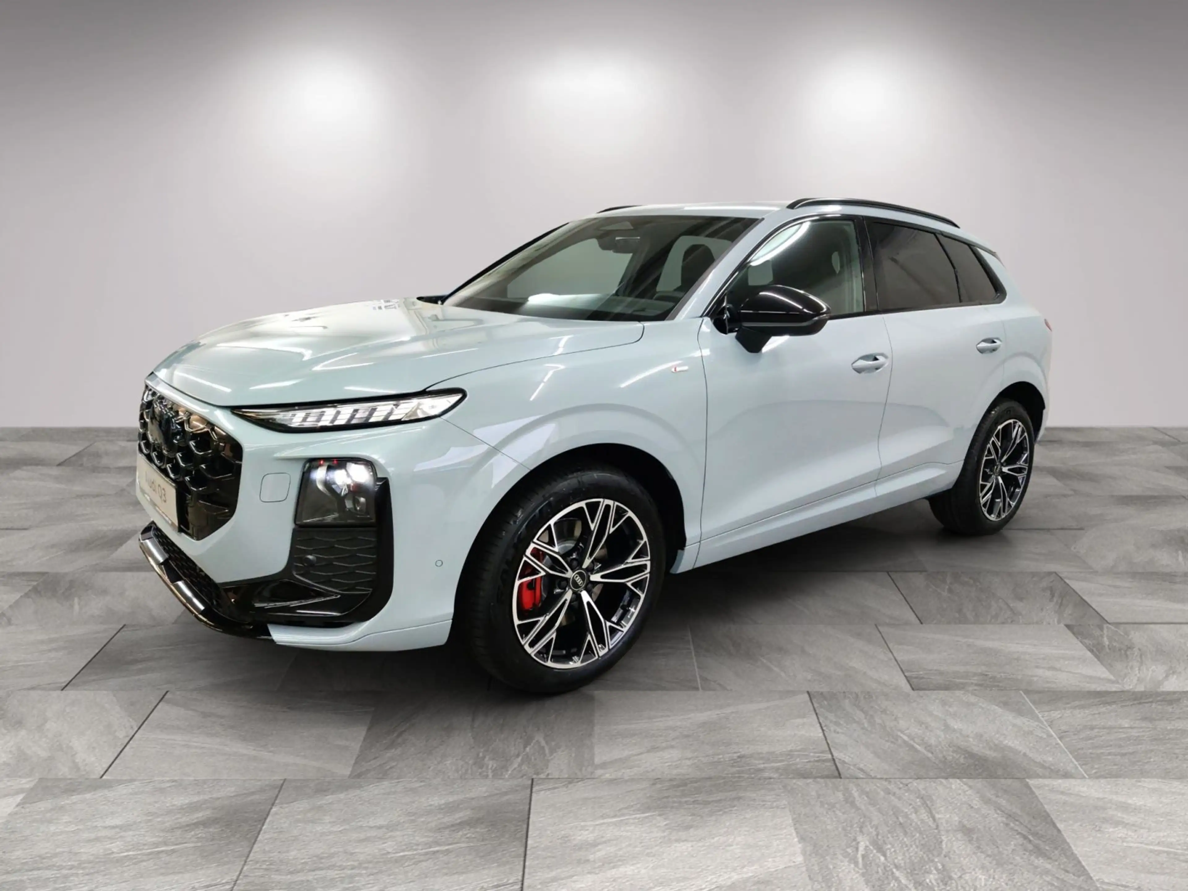 Audi Q3 TFSI qu neueMod/digMatrix/S line-Int/Tech pro — photo 2