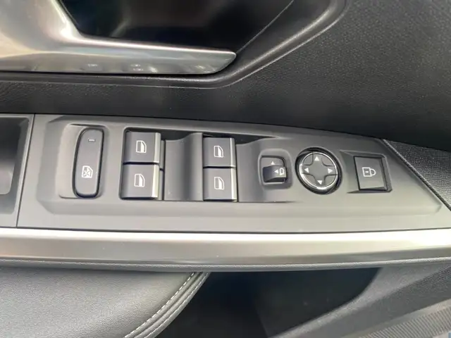 Peugeot 5008 E-5008 GT  Elektromotor 230- Batterie 98kWh Ansicht 15