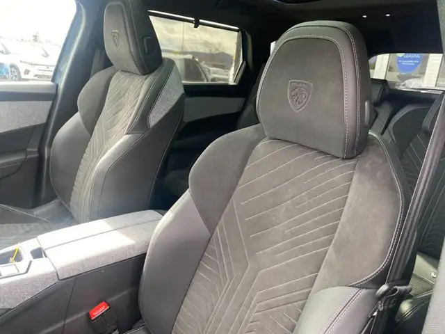 Peugeot 5008 E-5008 GT  Elektromotor 230- Batterie 98kWh Ansicht 11