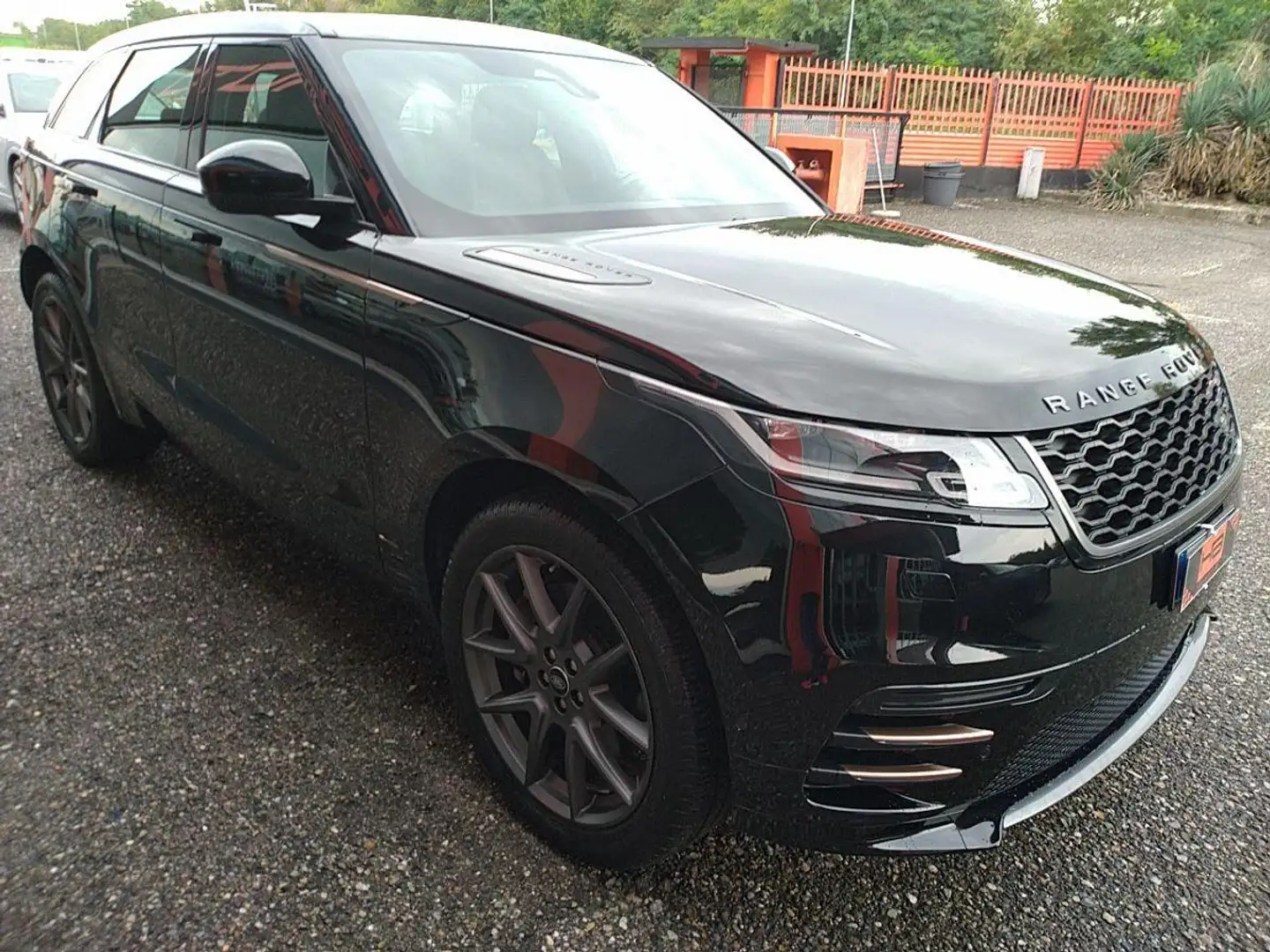 Land Rover Range Rover Velar RR Velar 2.0 I4 PHEV 404 CV R-Dynamic S Noir - 2