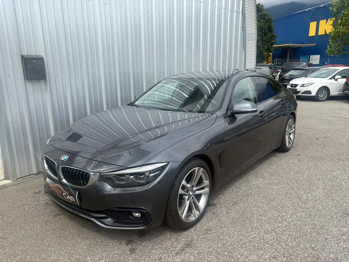 BMW 420 420d Gran Coupe Sport Line Aut. Grau - 1