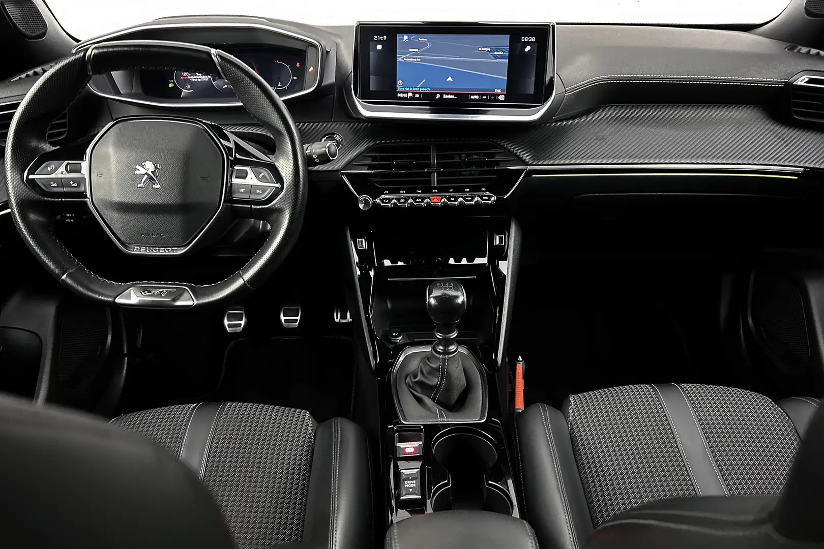 Peugeot 2008 1.2 PureTech GT-Line | Half leder | LED | Camera | Zwart - 2