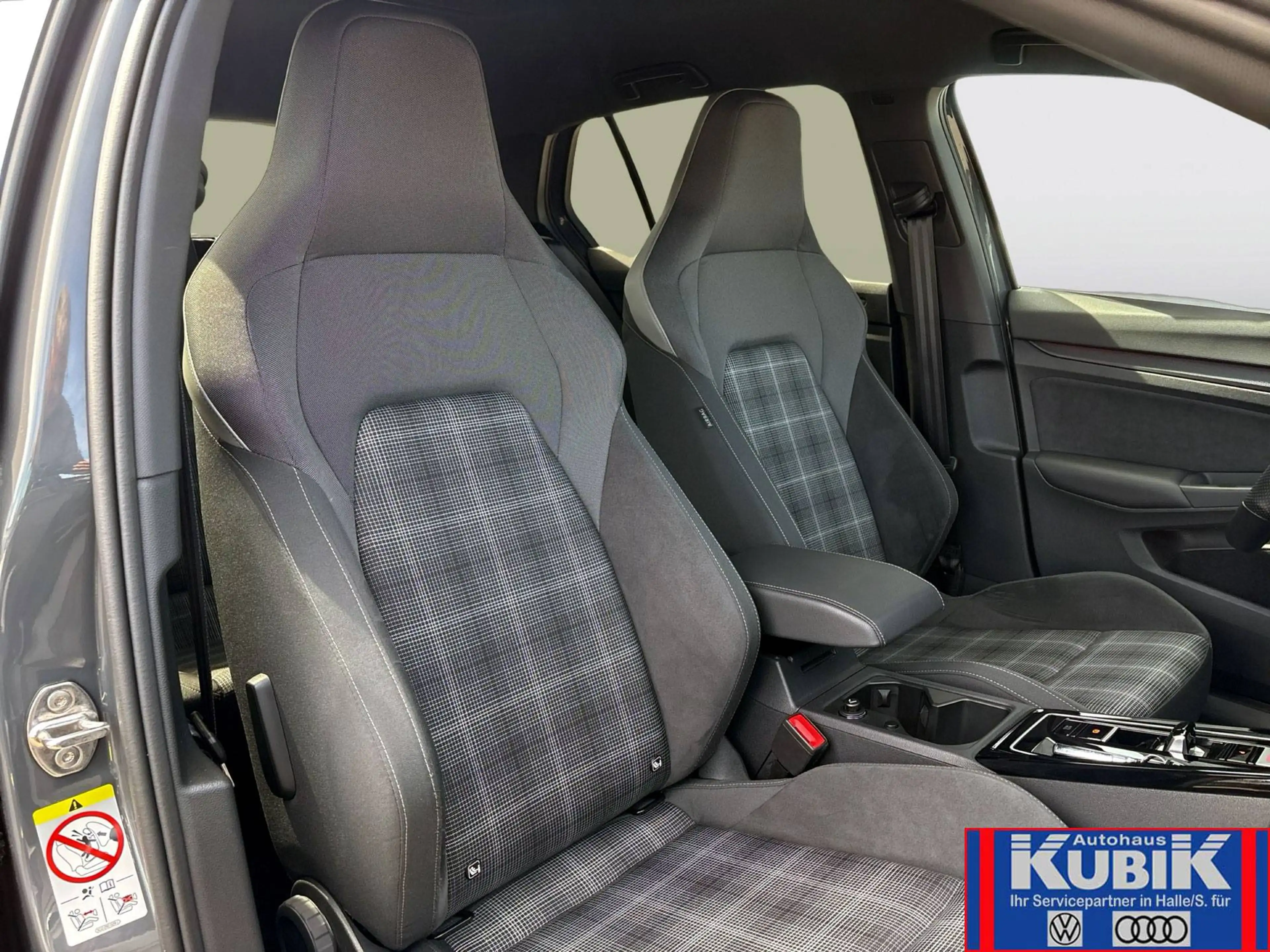 Volkswagen Golf GTD Golf VIII GTD Black Style 2.0 TDI DSG+19"+Kamera+ — photo 14