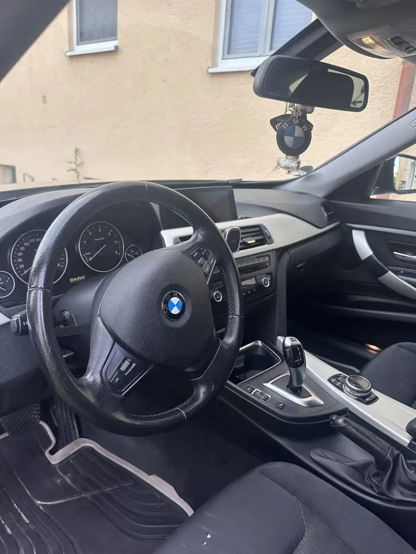 BMW 320 320 d Gri - 2