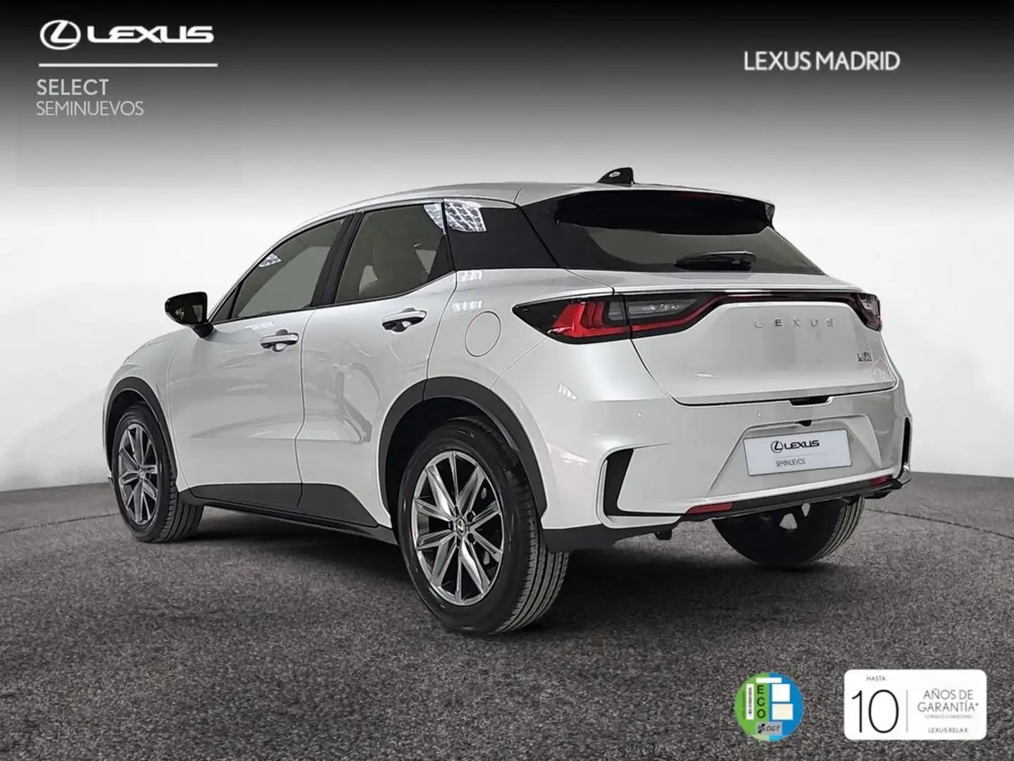 Lexus LBX 1.5 136cv HEV Elegant+ Bianco - 2