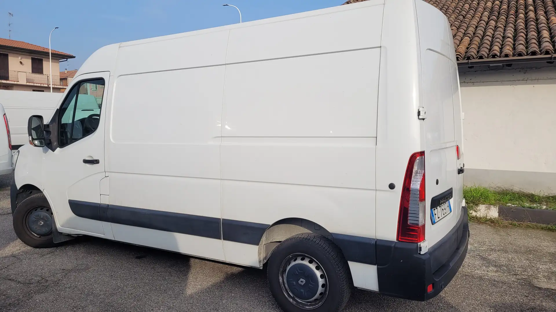 Renault Master T35 2.3 dCi 135 PM-TM L2H2 Furgone Ice E6dTemp Blanco - 2