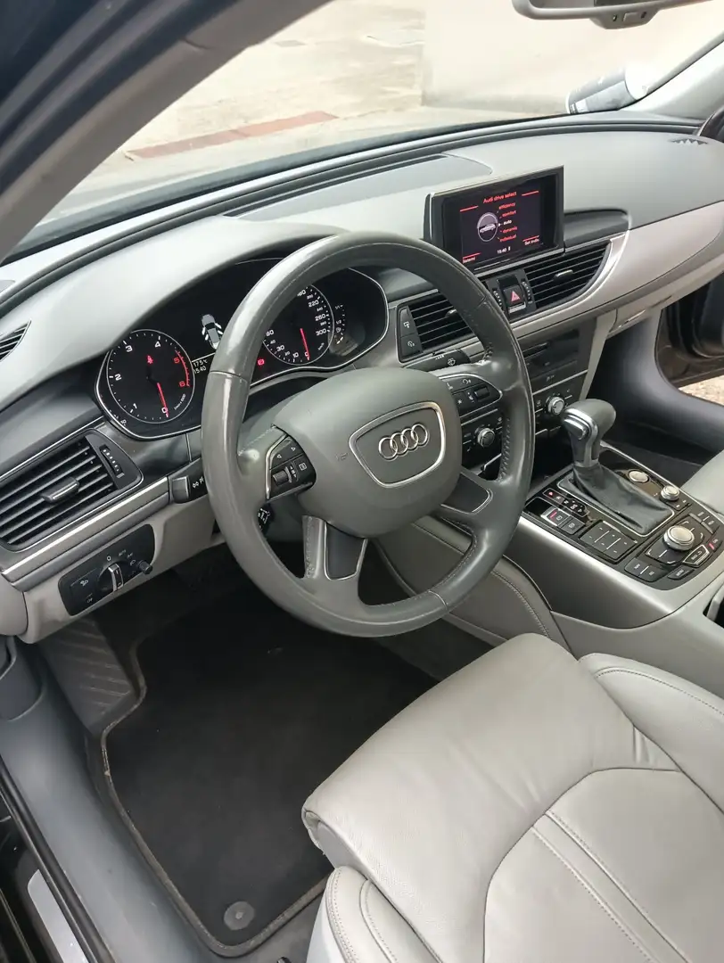 Audi A6 SW Business - 1