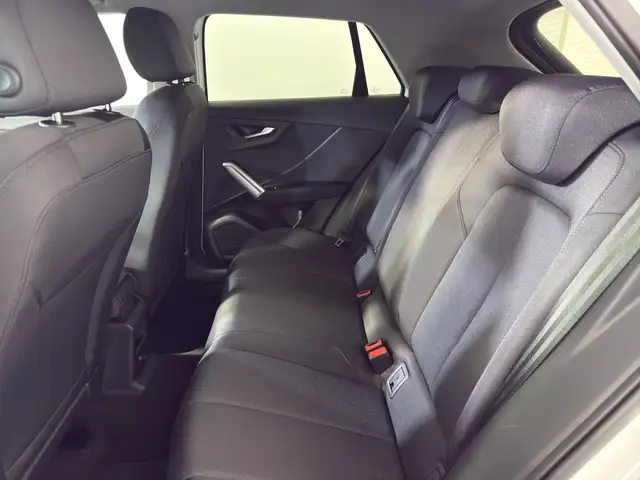 Audi Q2 view 15