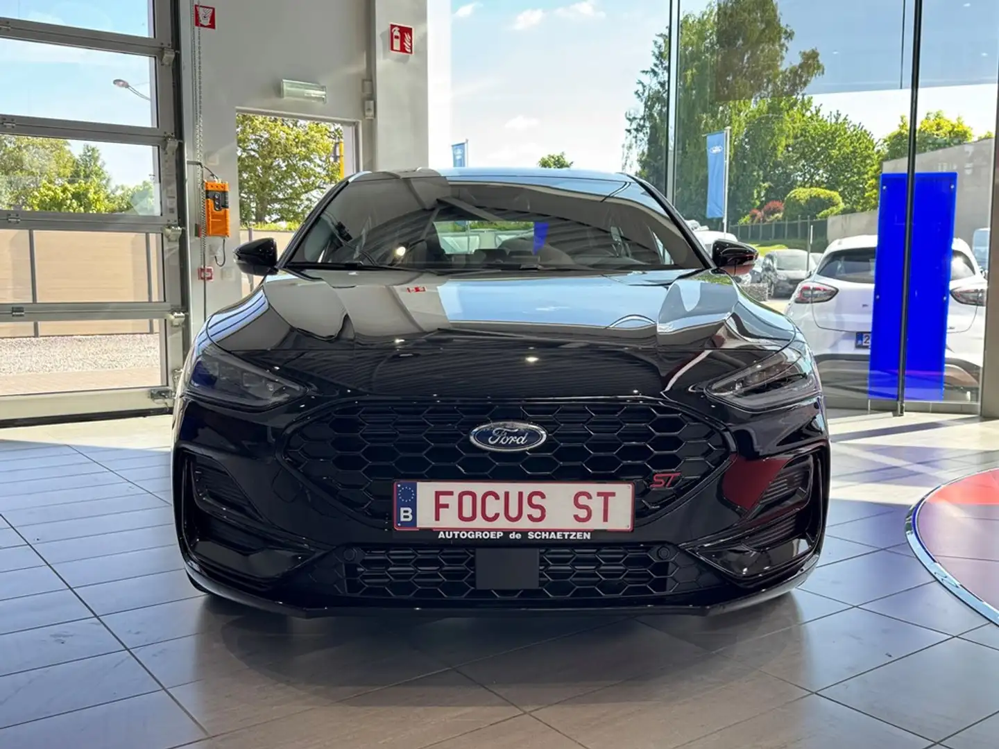 Ford Focus ST 2.3i EcoBoost 280PK M6 Track Pack - Laatste stu Zwart - 2