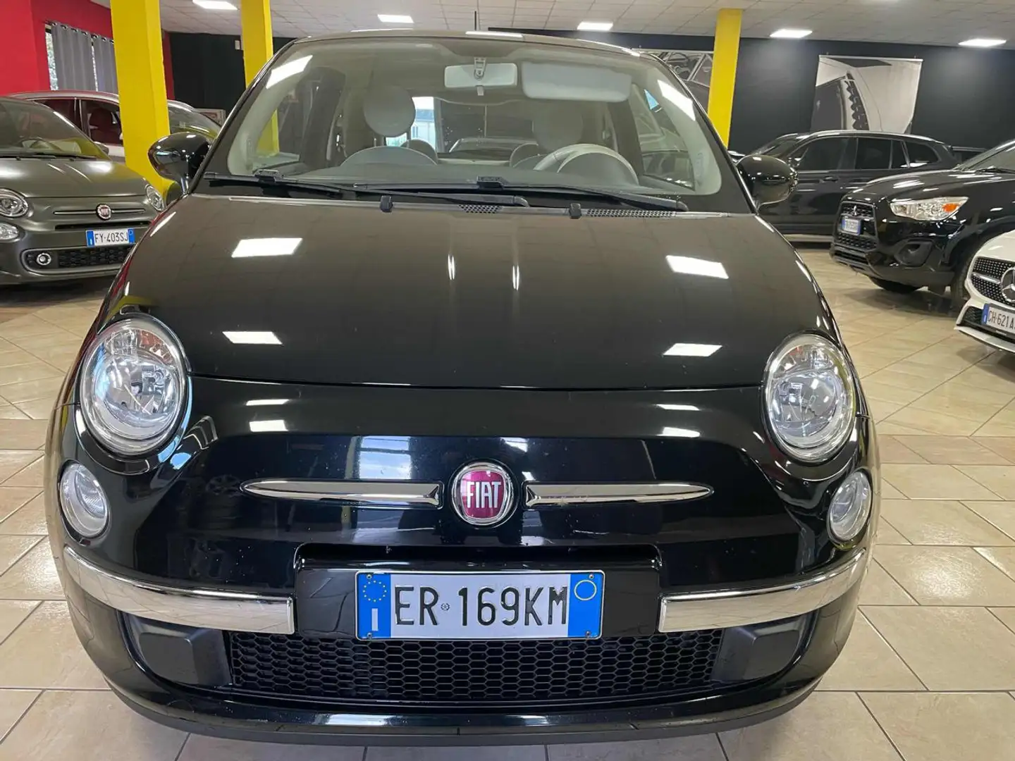 Fiat 500 1.2 Lounge *AUTOMATIC/TETTO/BLUETOOTH* Nero - 2