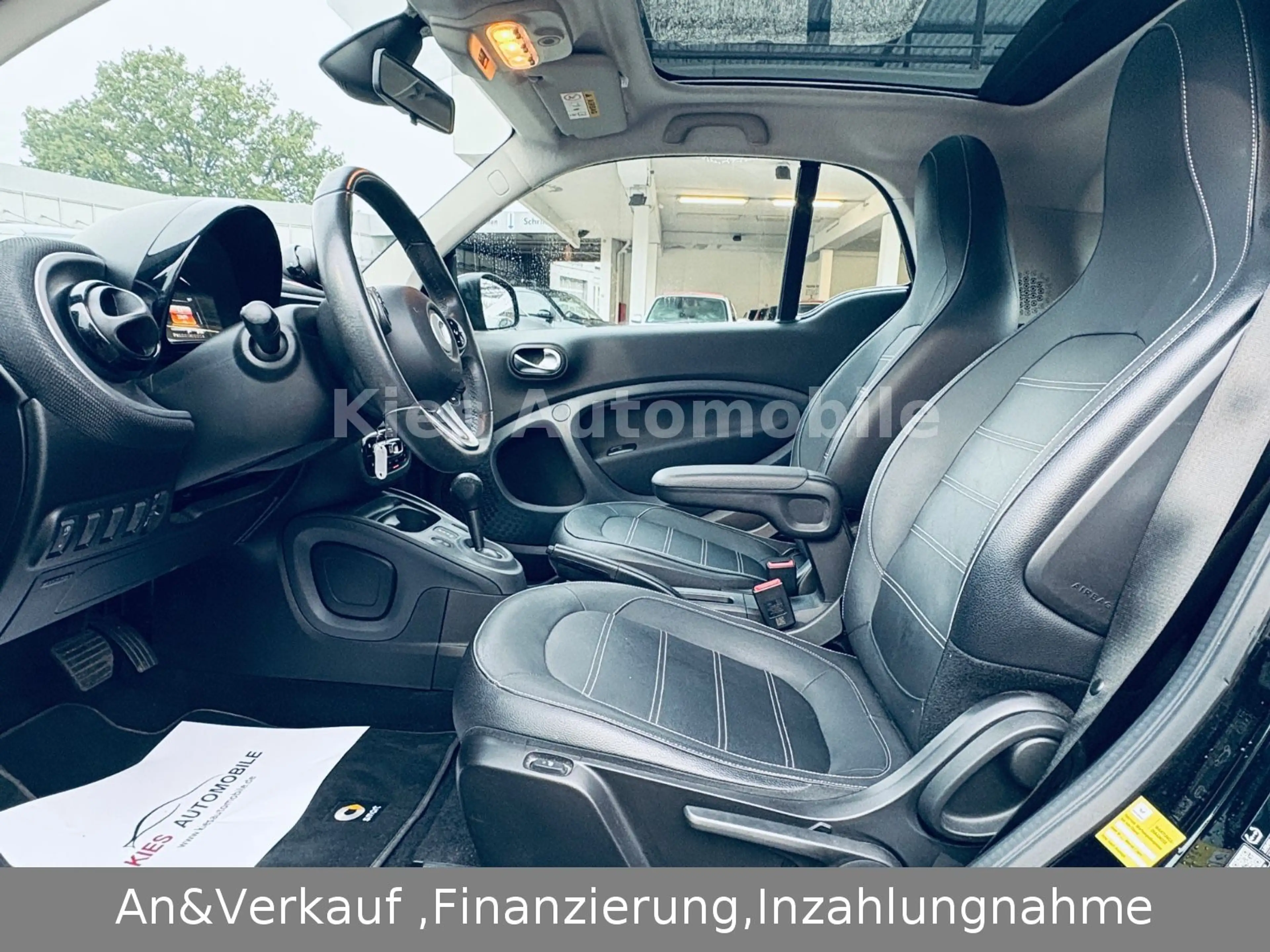 smart forTwo Prime 90PS AUTOM/LEDER/NAVI/SITZH/KAMERA — photo 13