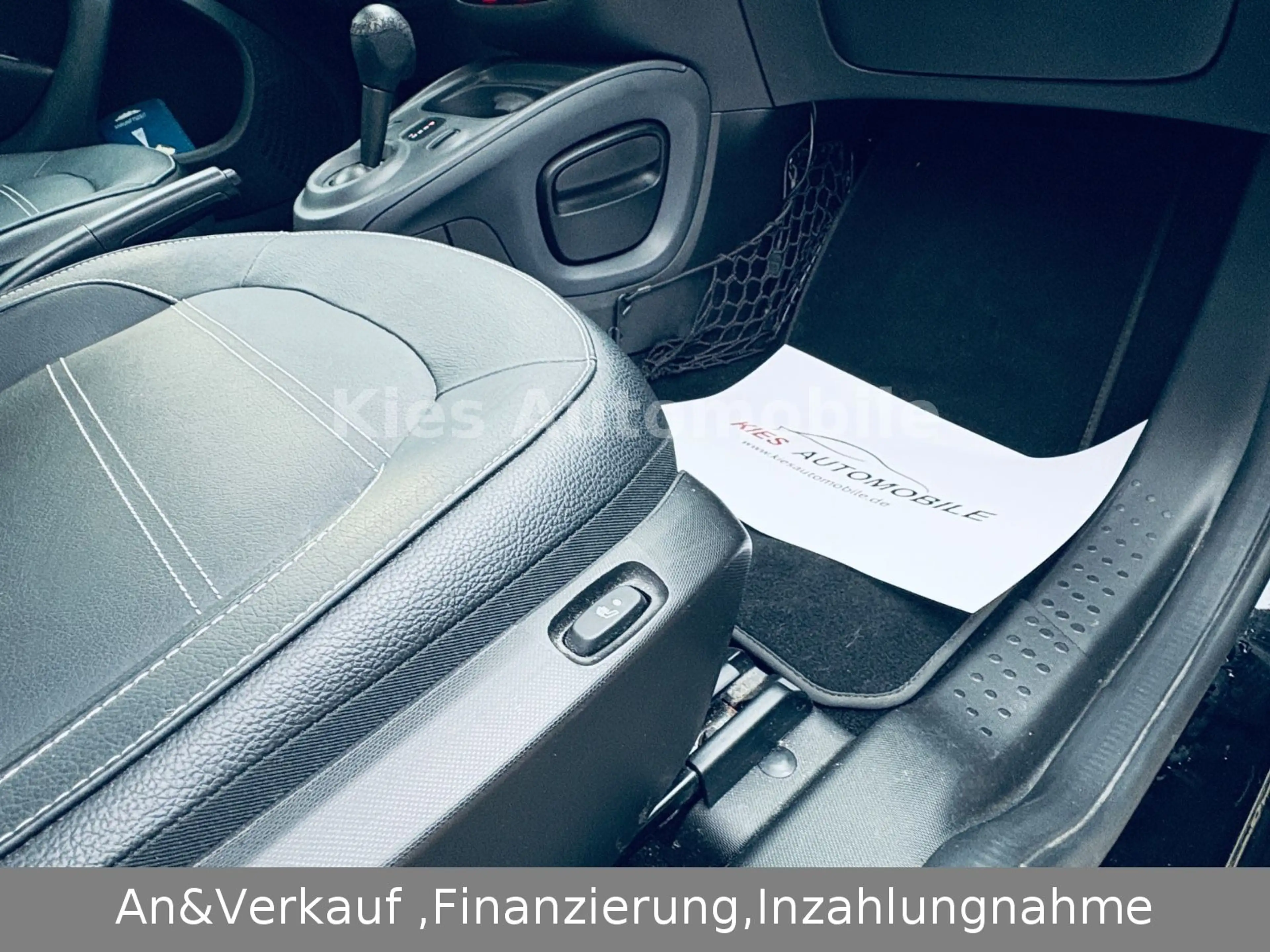 smart forTwo Prime 90PS AUTOM/LEDER/NAVI/SITZH/KAMERA — photo 14
