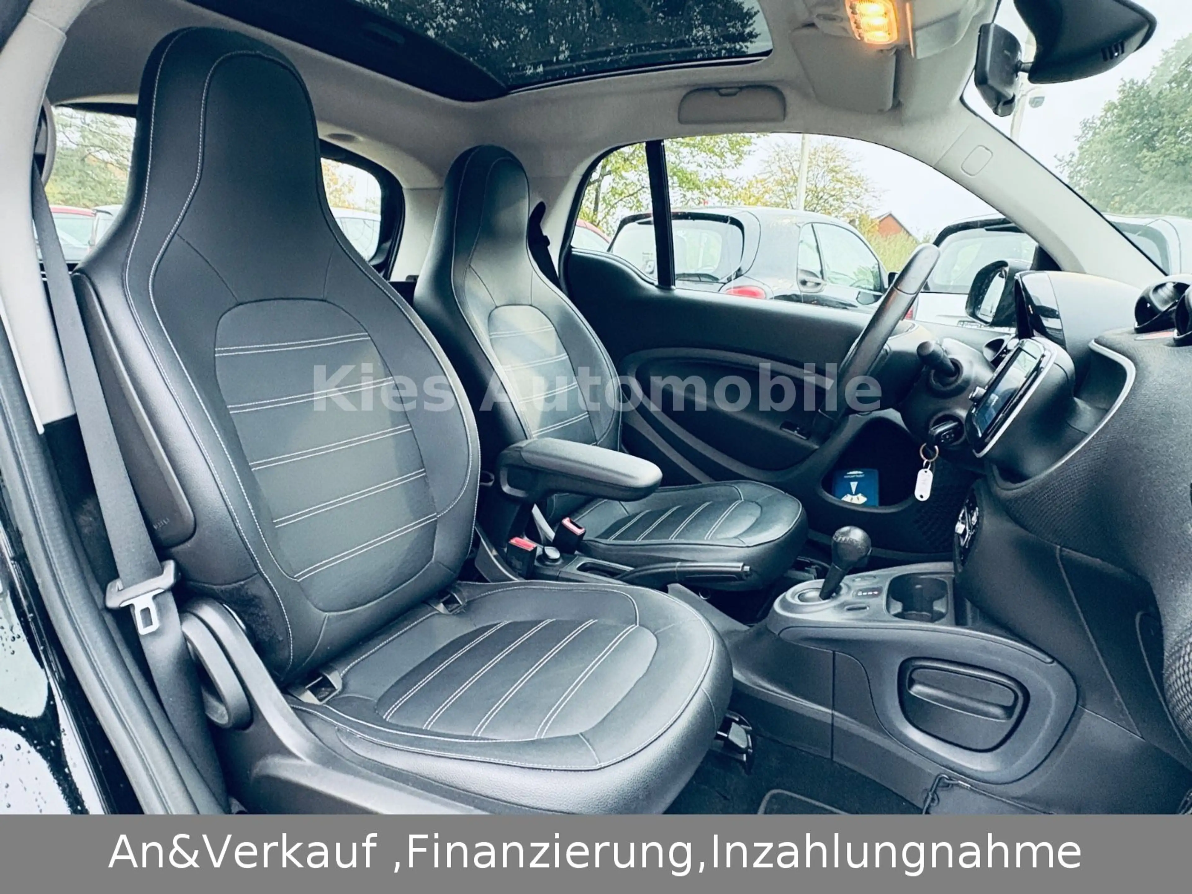 smart forTwo Prime 90PS AUTOM/LEDER/NAVI/SITZH/KAMERA — photo 12