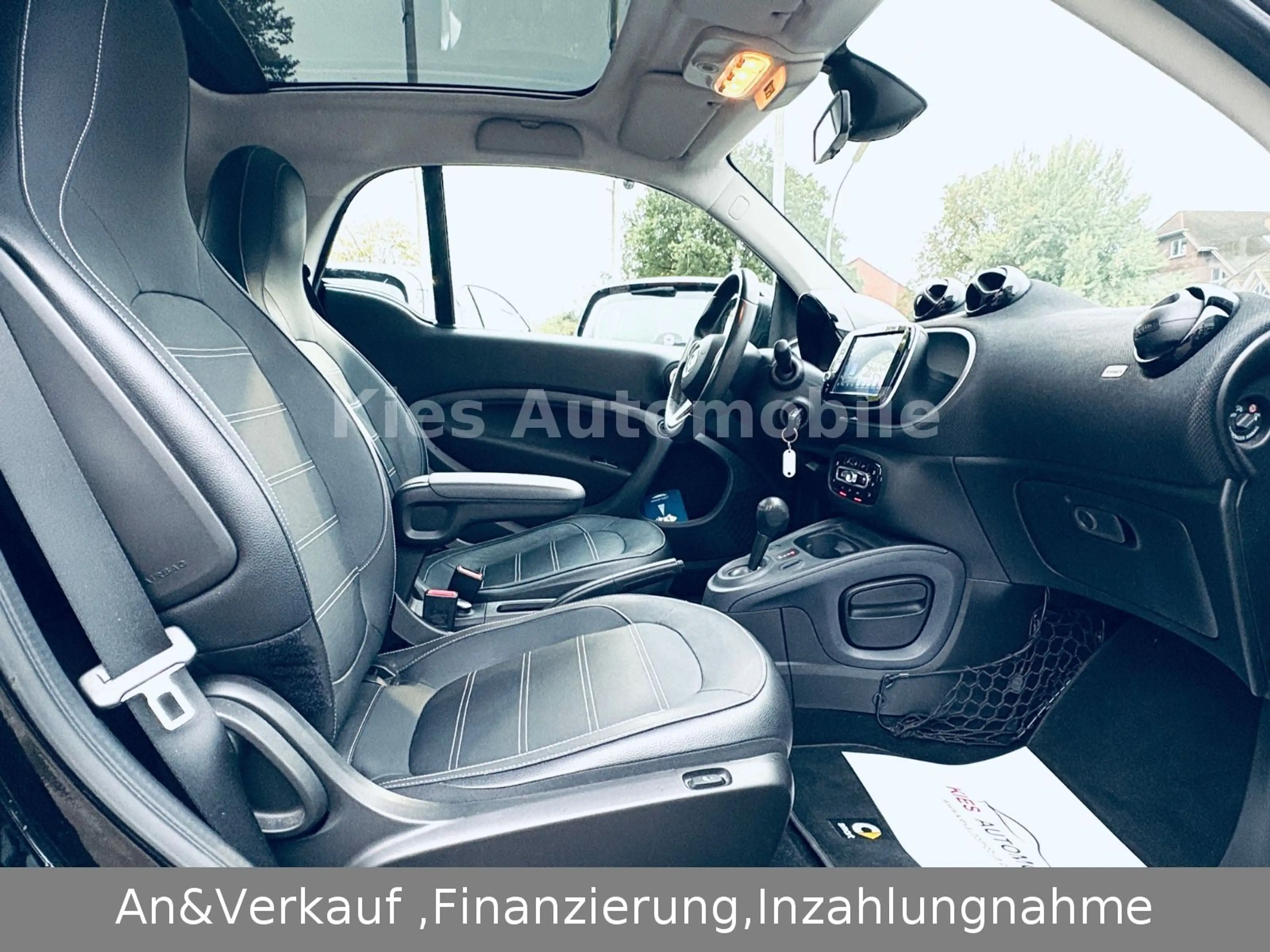 smart forTwo Prime 90PS AUTOM/LEDER/NAVI/SITZH/KAMERA — photo 11