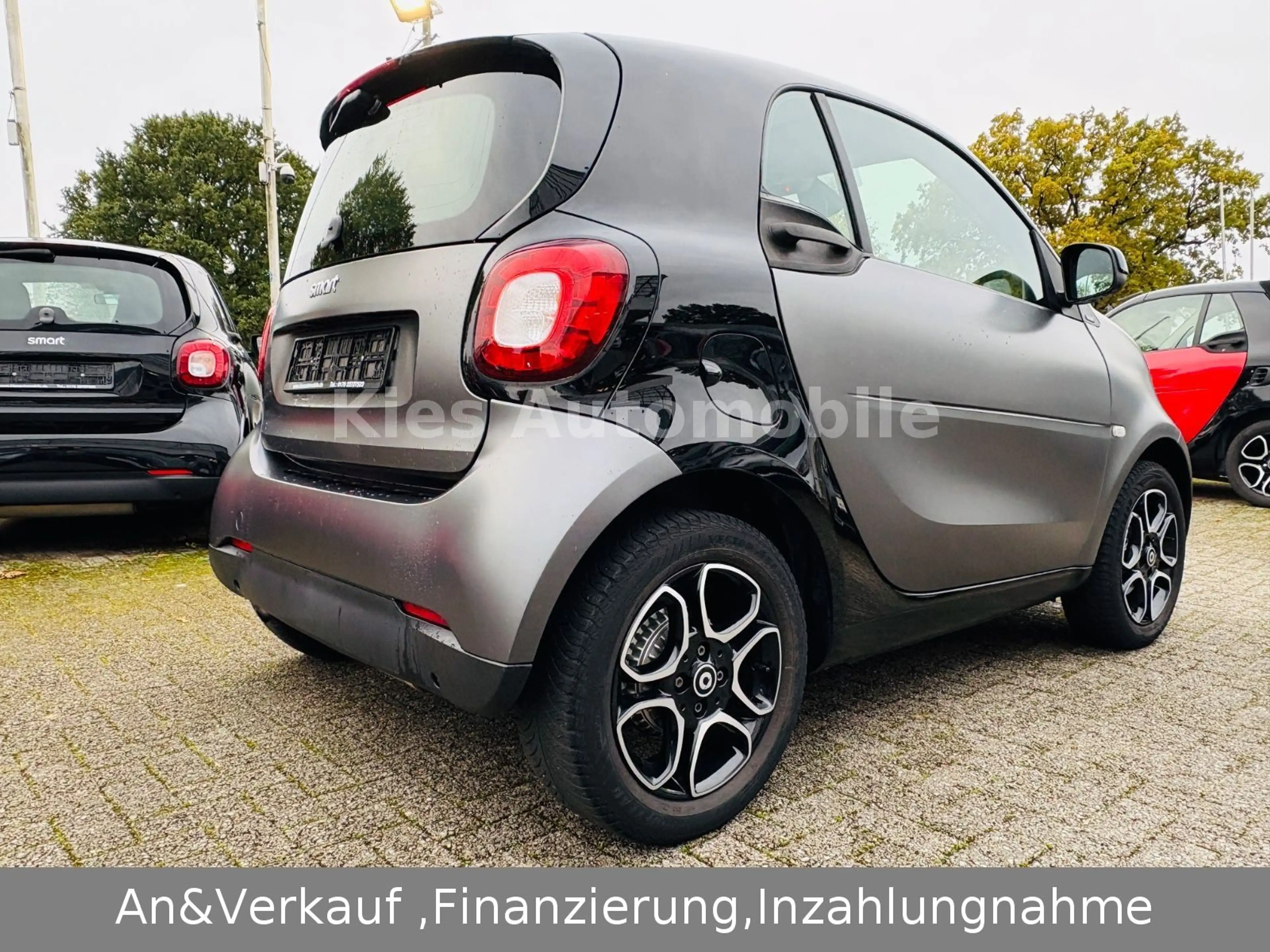 smart forTwo Prime 90PS AUTOM/LEDER/NAVI/SITZH/KAMERA — photo 5