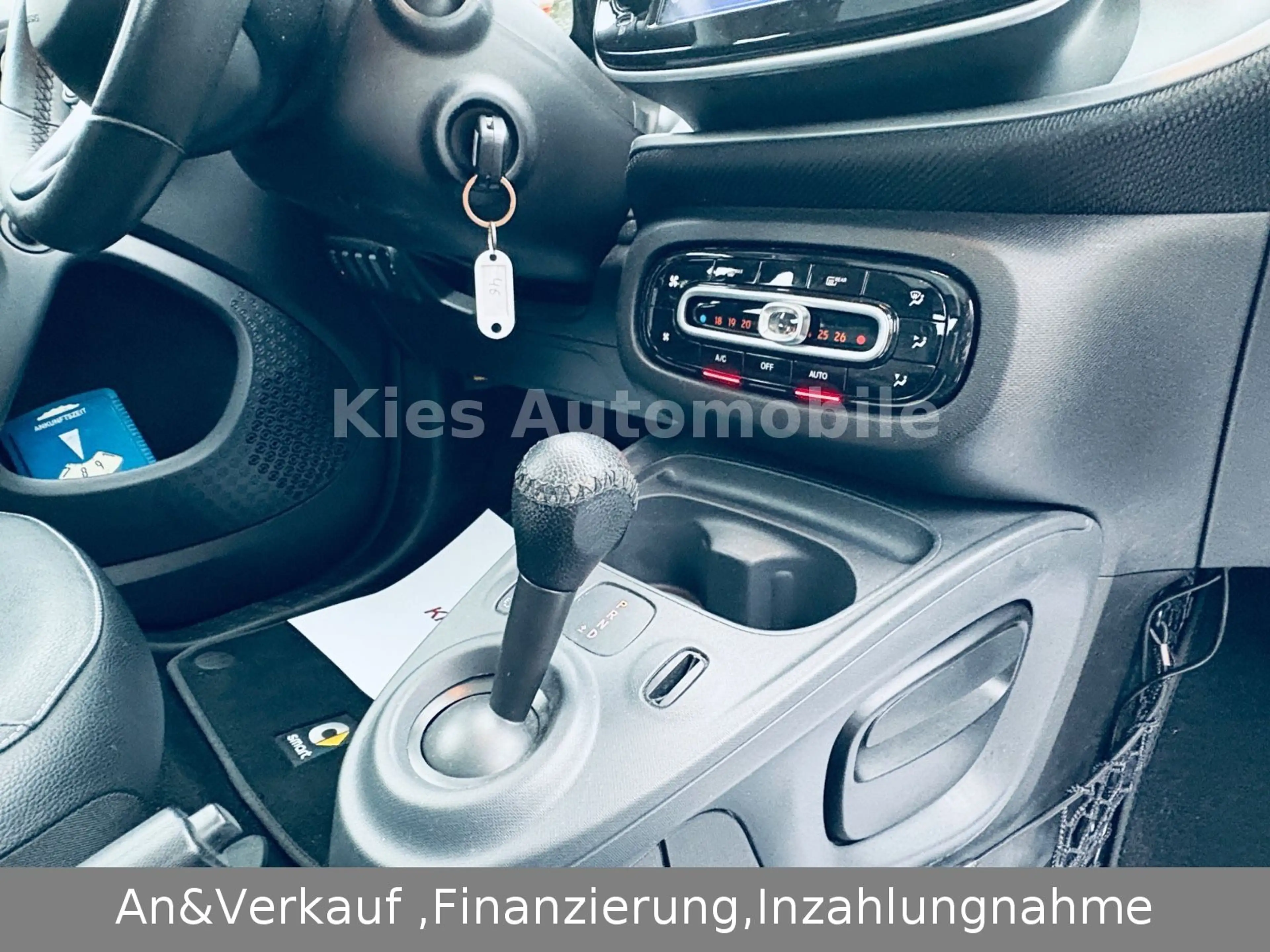 smart forTwo Prime 90PS AUTOM/LEDER/NAVI/SITZH/KAMERA — photo 10