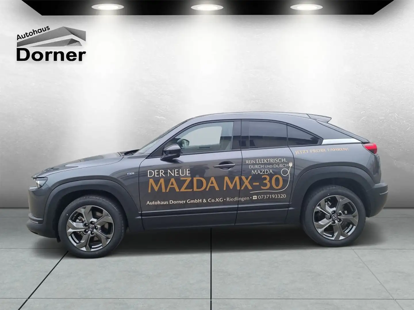 Mazda MX-30 35,5 kWh e-SKYACTIV EV 145 PS Grau - 2