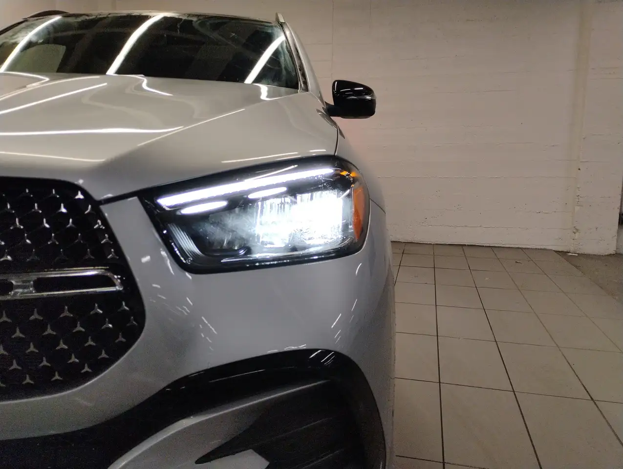 Mercedes-Benz GLE снимка Mercedes-Benz GLE