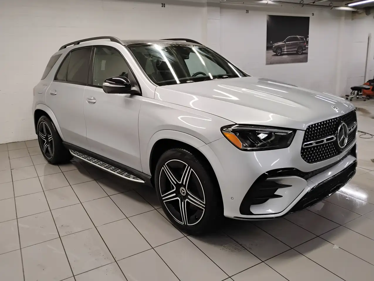 Mercedes-Benz GLE снимка Mercedes-Benz GLE