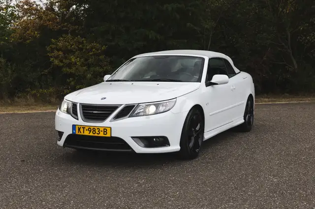 Saab 9-3 Cabrio 1.9 TiD Vector