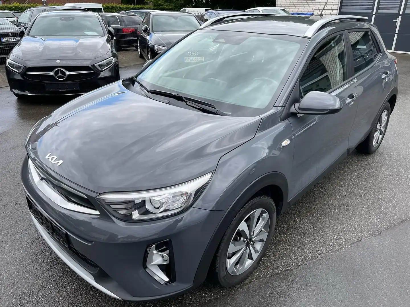Kia Stonic Kamera Multi DAB PDC Freispr. Grigio - 2