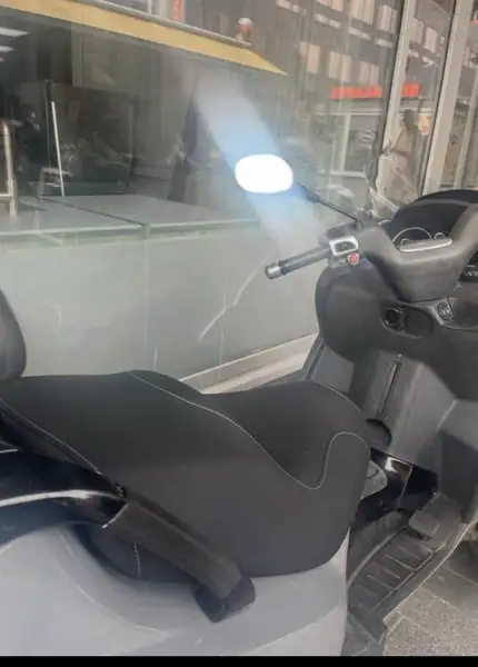 Piaggio MP3 400 - foto 2