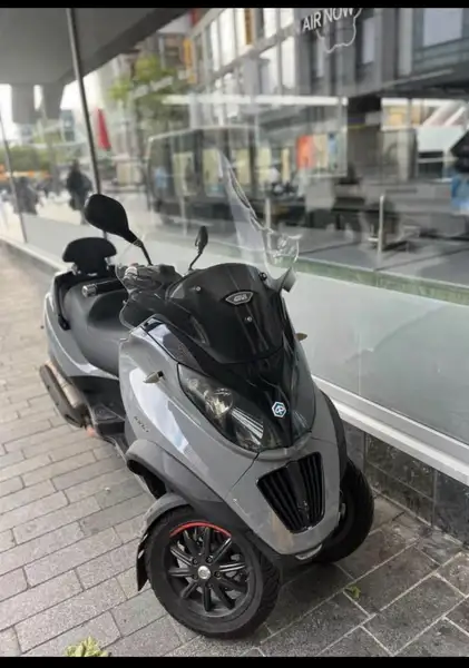 Piaggio MP3 400 - foto 3