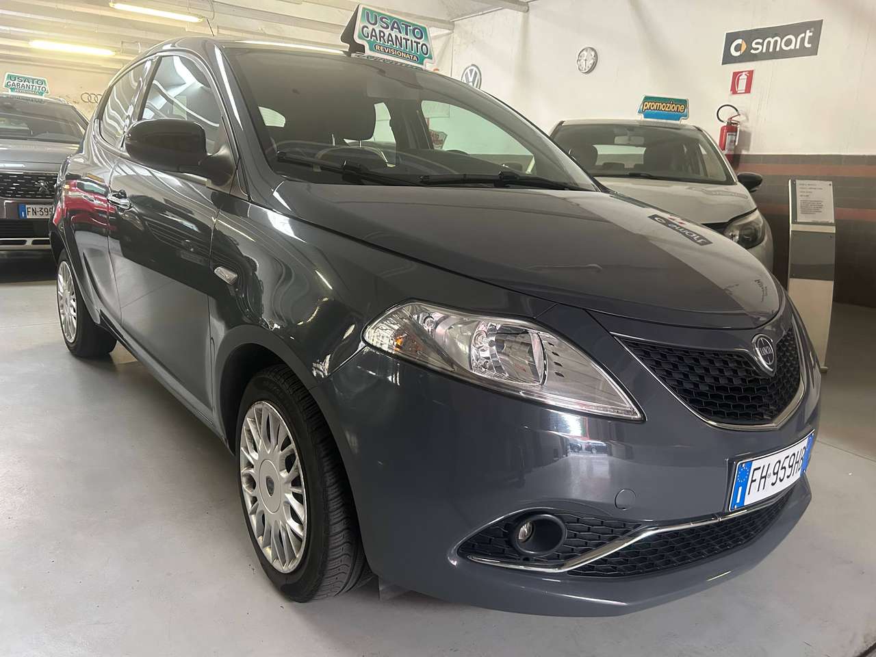 Lancia Ypsilon Ypsilon III 2015 1.2 Platinum 69cv
